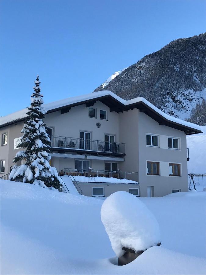 Apart Tyrol Умгаузен Екстер'єр фото